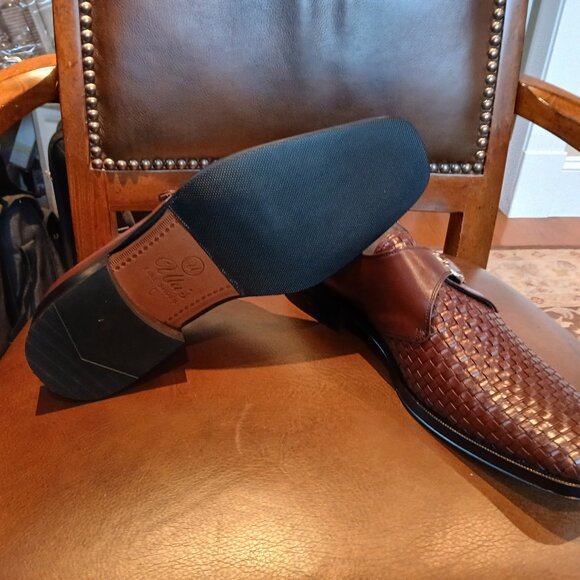 Smart mens slip on buckled leather shoes. - Picture 6 of 7